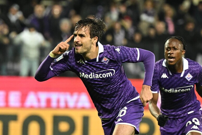 Fiorentina đã mở tỷ số trận đấu